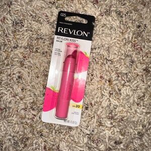 lip REVLON pink lips REVLON KISSI BALM 💋 😘